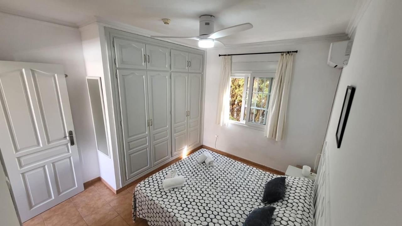 Apartamento Burriana Beach Nerja Esterno foto